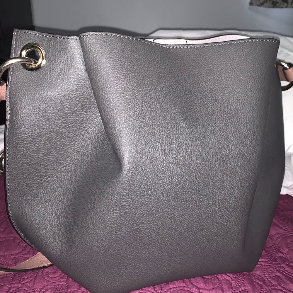 GUESS bag - Picture 5 of 8